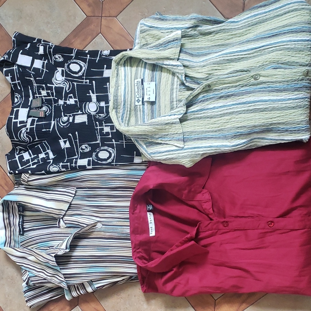 4 button down shirts - Picture 1 of 12